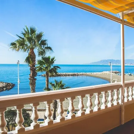 ático 1a Línea De Playa - Pedregalejo Apartamento *