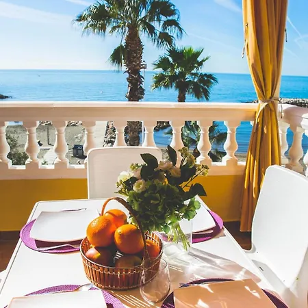 Apartmán Atico 1a Linea De Playa - Pedregalejo
